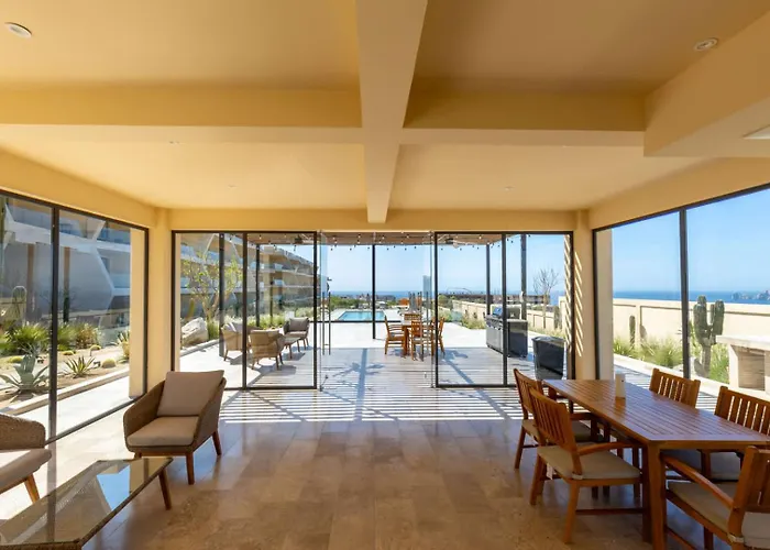 Holiday home Luxury 2 Bedroom - Oceanview Pool - Gym