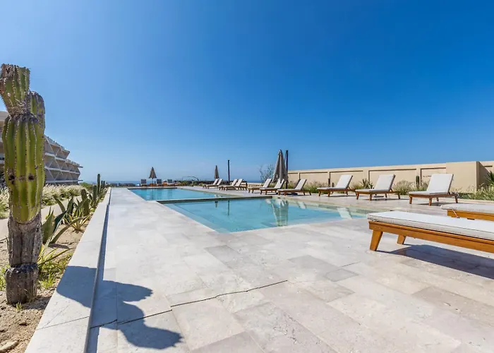 Luxury 2 Bedroom - Oceanview Pool - Gym Holiday home El Pueblito (Baja California Sur)