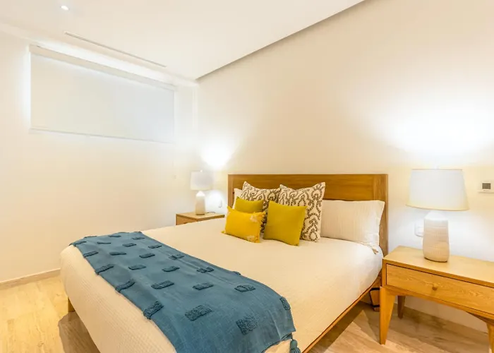 Luxury 2 Bedroom - Oceanview Pool - Gym Holiday home El Pueblito (Baja California Sur)