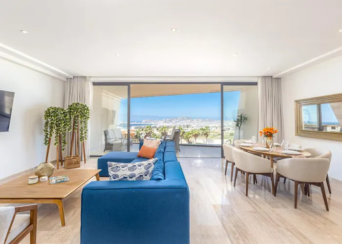 Luxury 2 Bedroom - Oceanview Pool - Gym * El Pueblito (Baja California Sur)